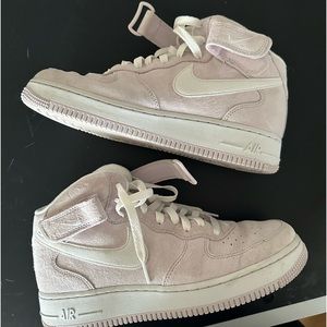 Nike Air Force 1 mid - women’s 9.5, men’s 8